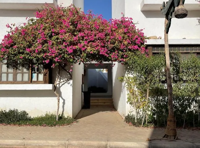 Center 2 - Delta * Şarm El-Şeyh